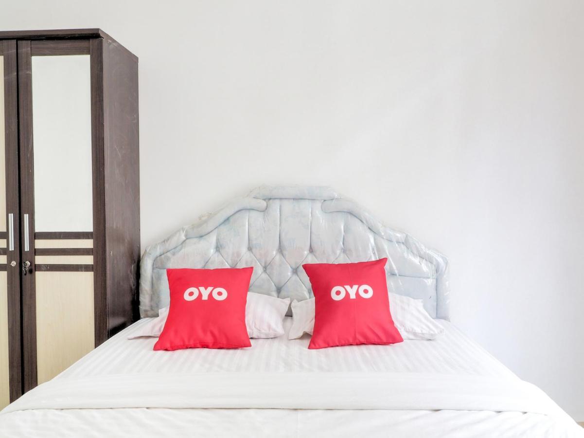 Oyo 2997 Grand Suites Palace 2 Sindanglaya Exteriör bild